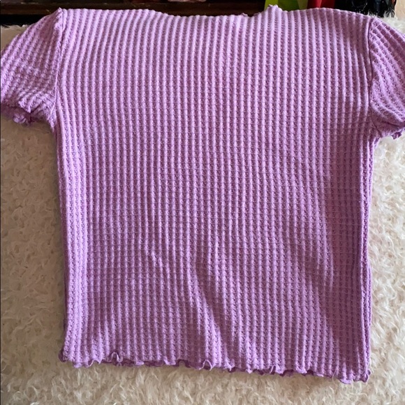 Lavender shirt - Picture 2 of 3